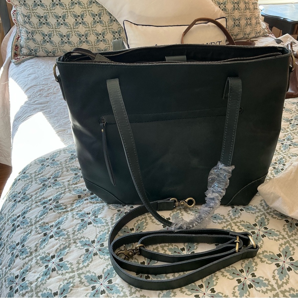 Craftsman NAVY Leather Tote Bag